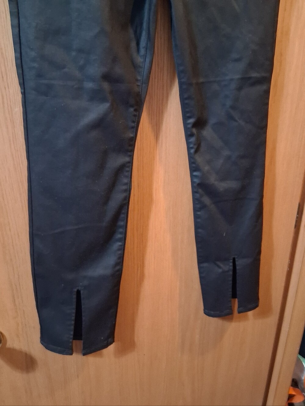 VICI Los Angeles black coated jeans, Split Hem. Coated denim vegan leather look - Picture 2 of 6